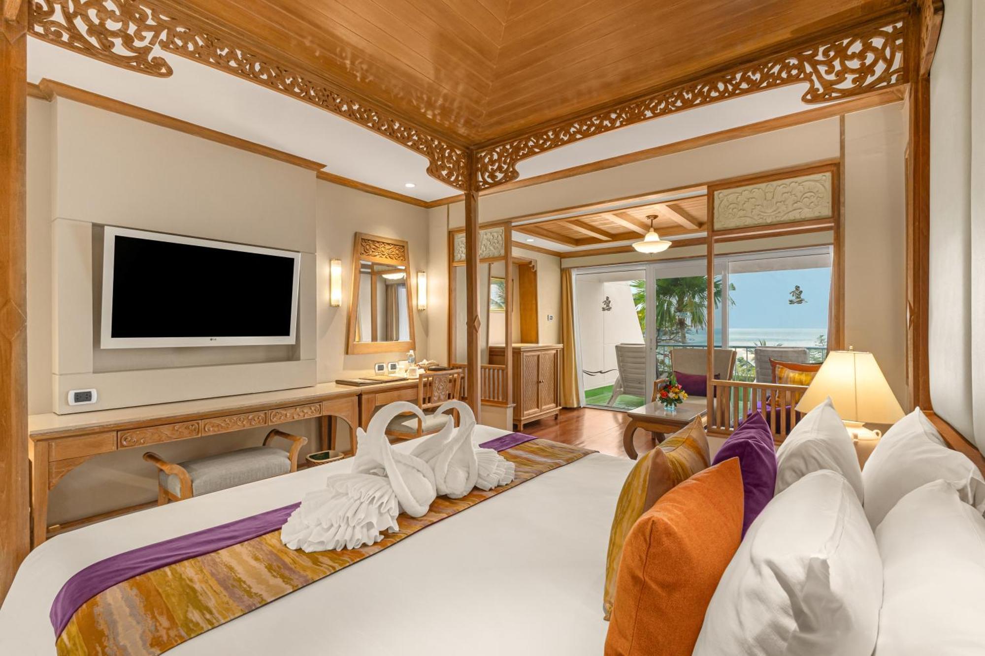 Royal Cliff Beach Terrace Паттайя Экстерьер фото